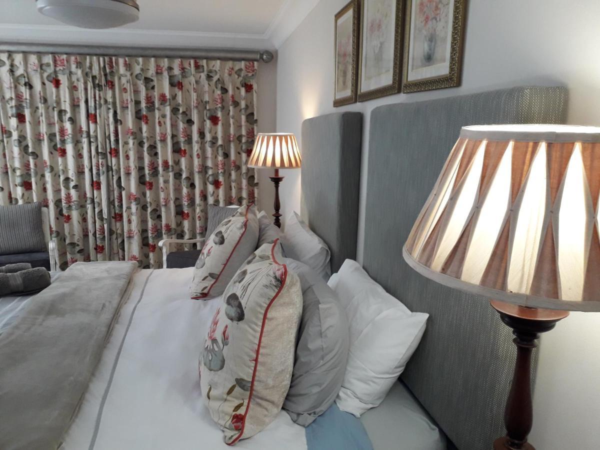 The Bunker Villa Champagne Valley Luaran gambar