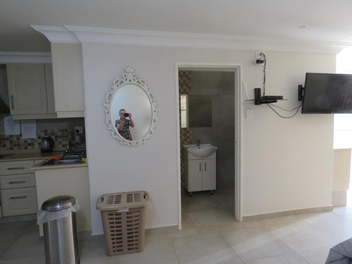 The Bunker Villa Champagne Valley Luaran gambar
