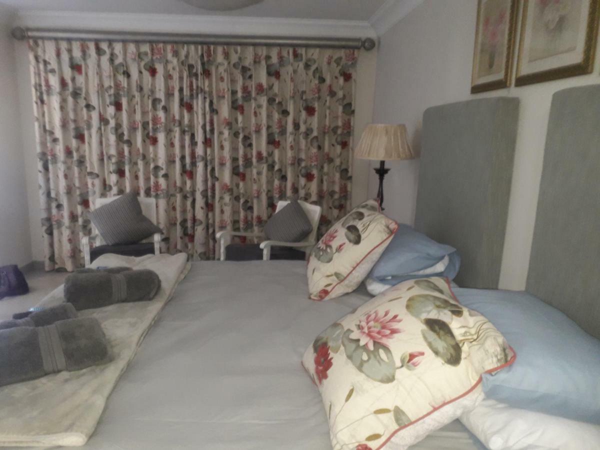 The Bunker Villa Champagne Valley Luaran gambar
